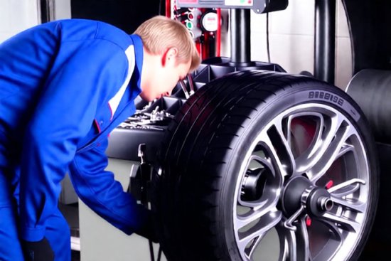 Когда нужно делать балансировку колес автомобиля: 4 основных причины и что будет, если это не сделать - фото